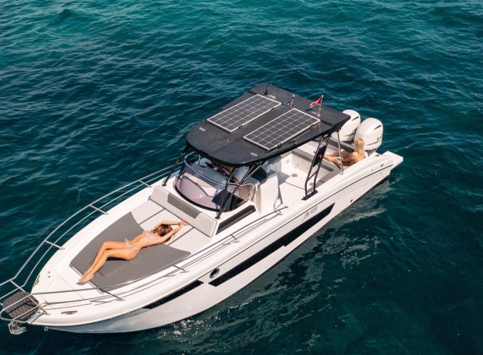 Private Luxury Boat Rental – Explore Gozo, Comino, Blue Lagoon and Crystal Lagoon – 8 Hrs – Boat Charter Malta #295